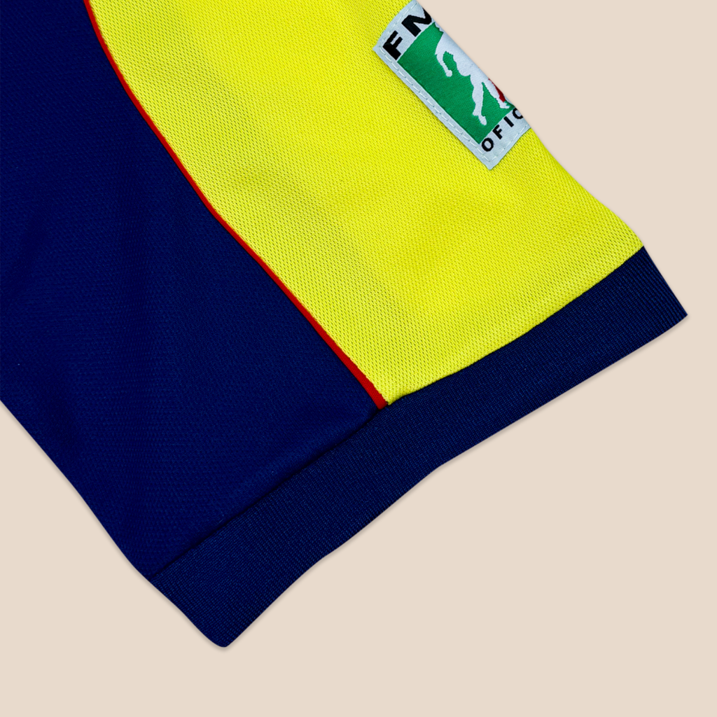 América 2001/02 Local