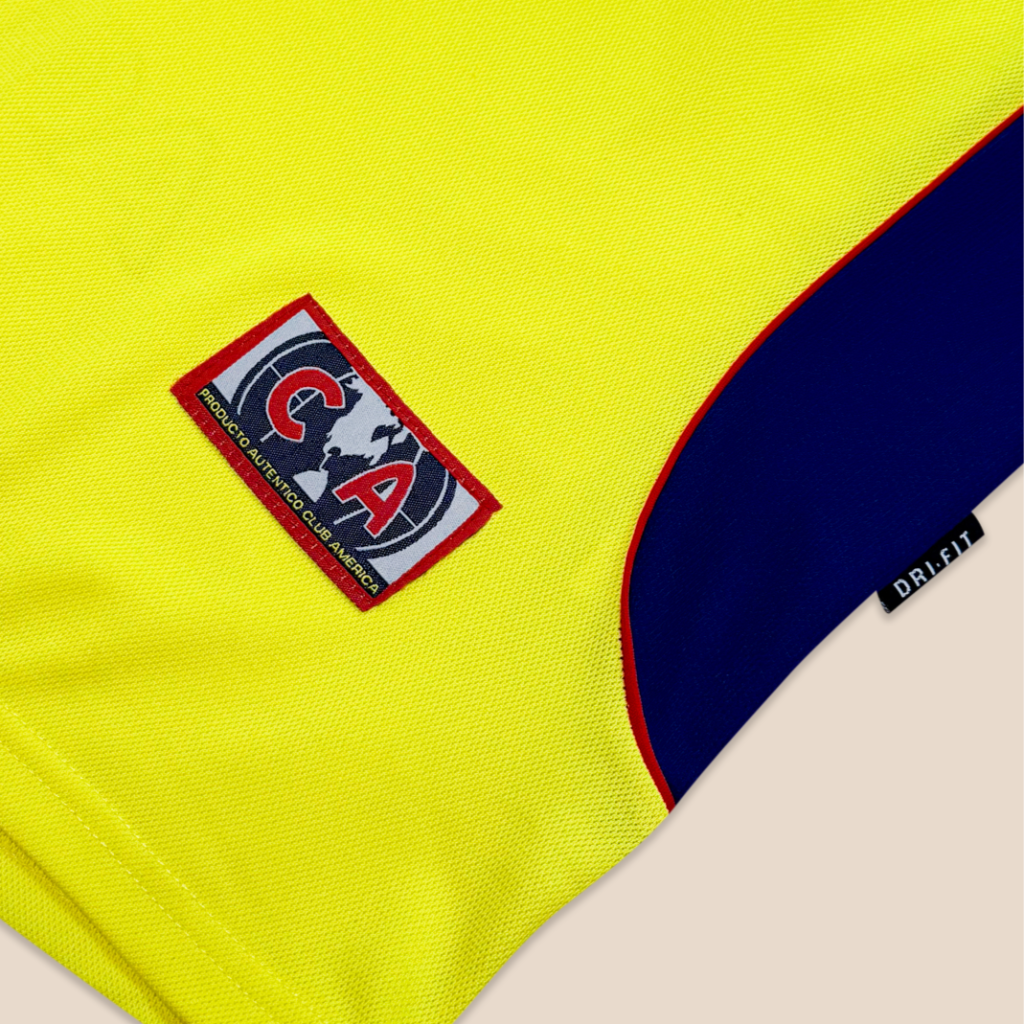 América 2001/02 Local