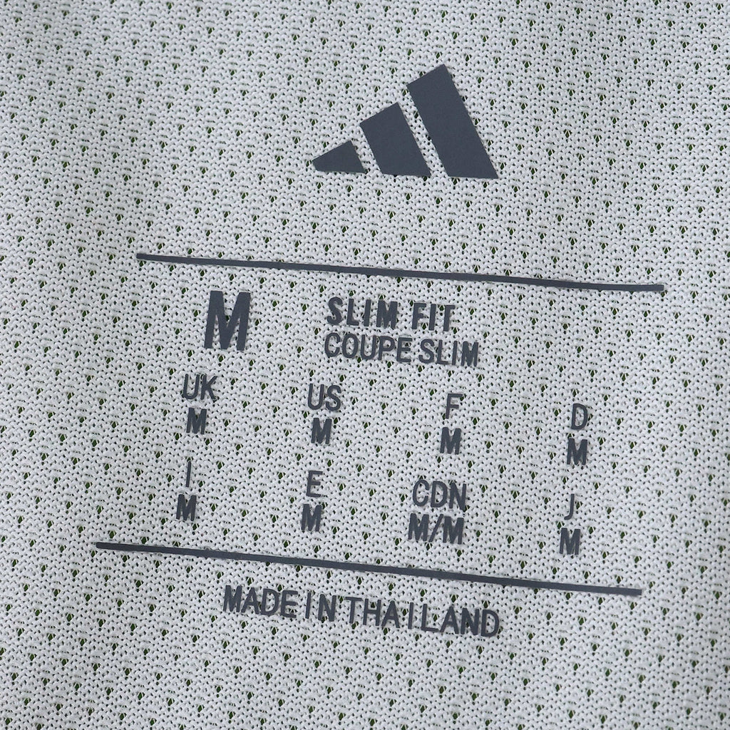 Bayern M 2025/26 Tercera Versión Jugador