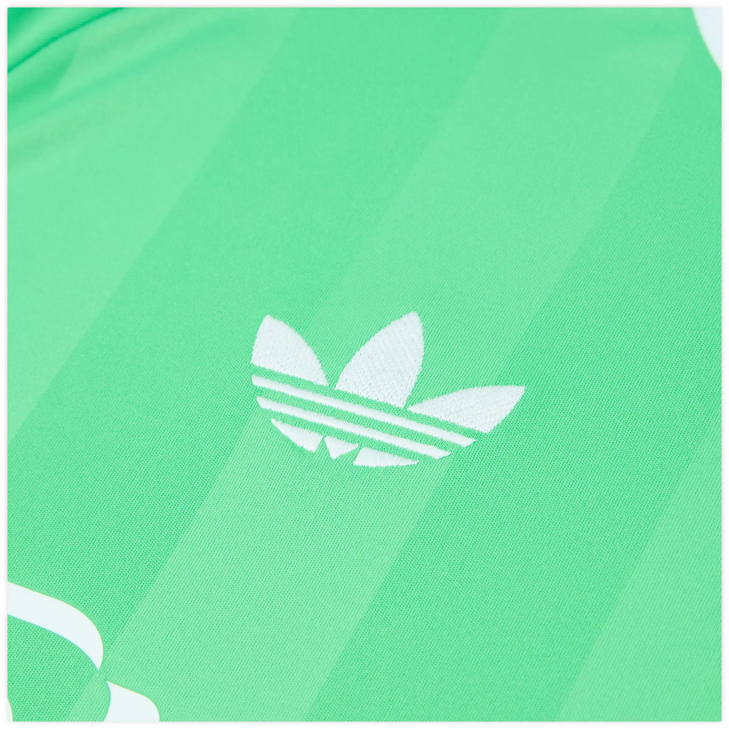 Arsenal 2025/26 Portero Versión Fan