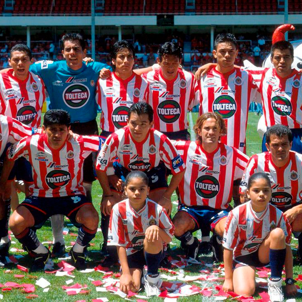 Chivas 2001/02 Local