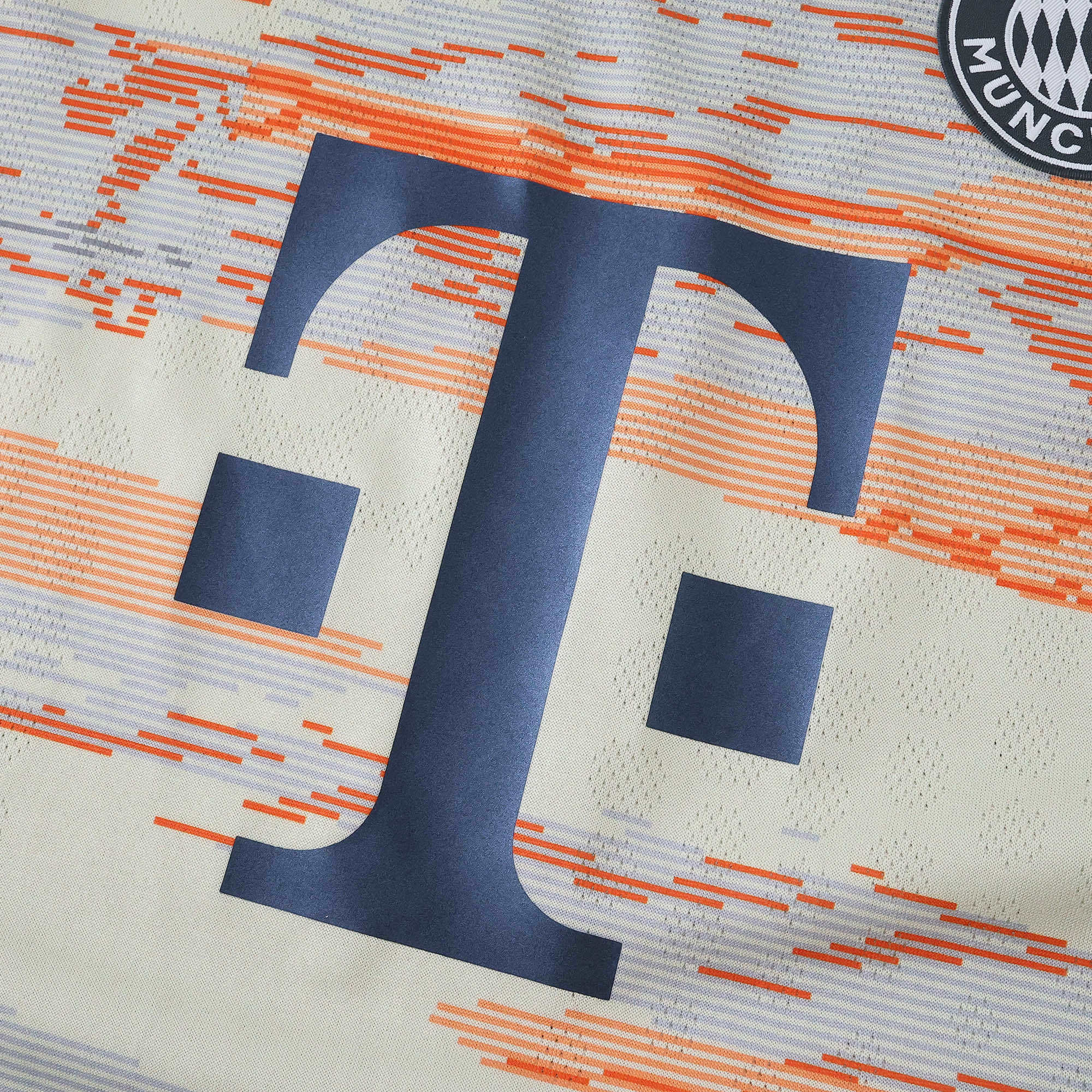 Bayern M 2025/26 Tercera Versión Jugador