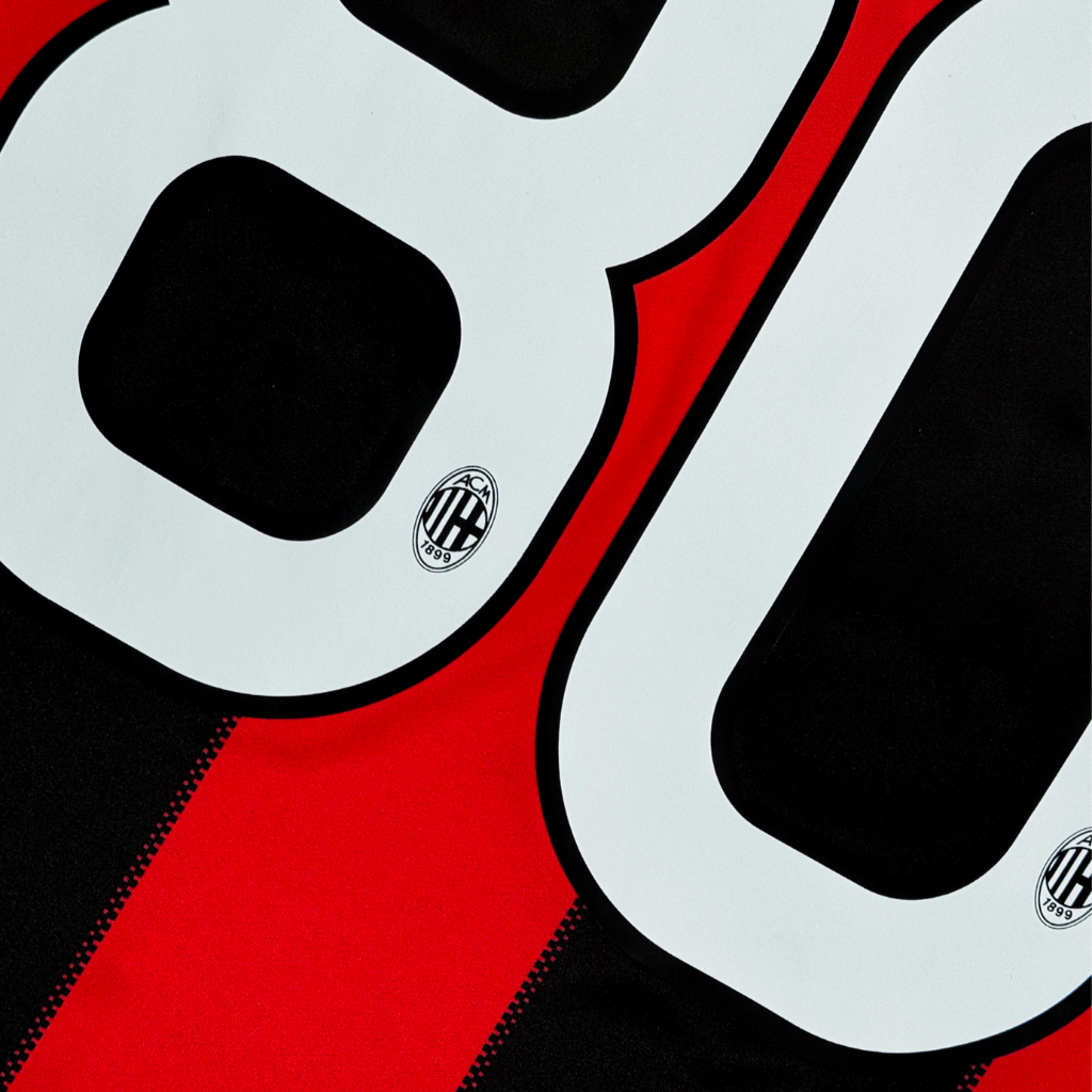 AC Milan 2010/11 Local