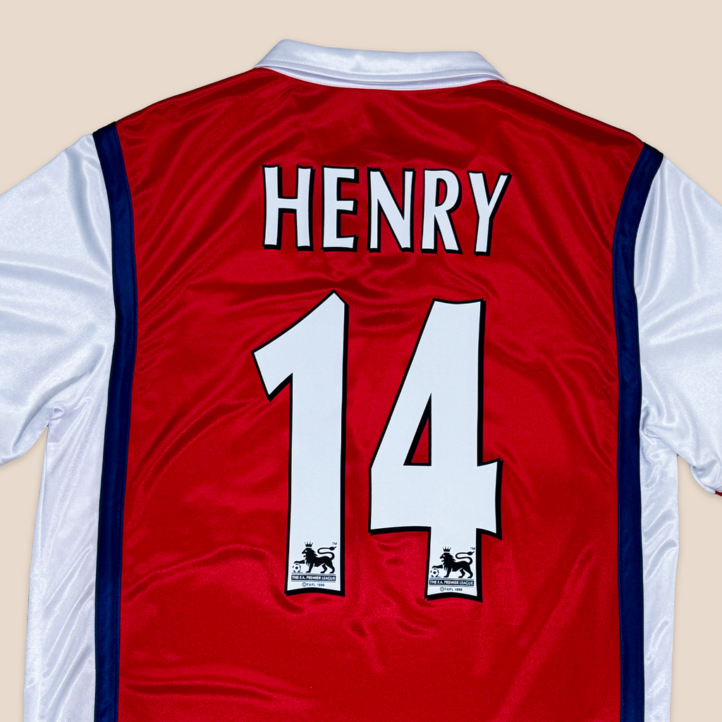 Arsenal 1999/00 Local