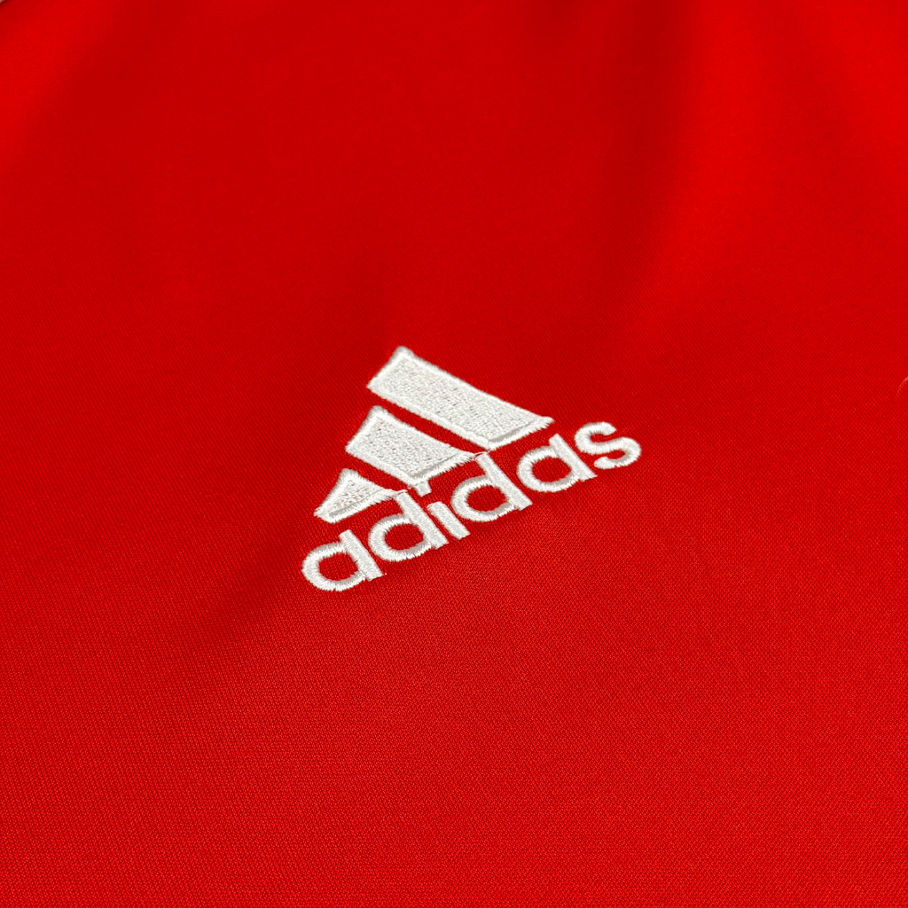 Bayern Munich 1999/01 Local