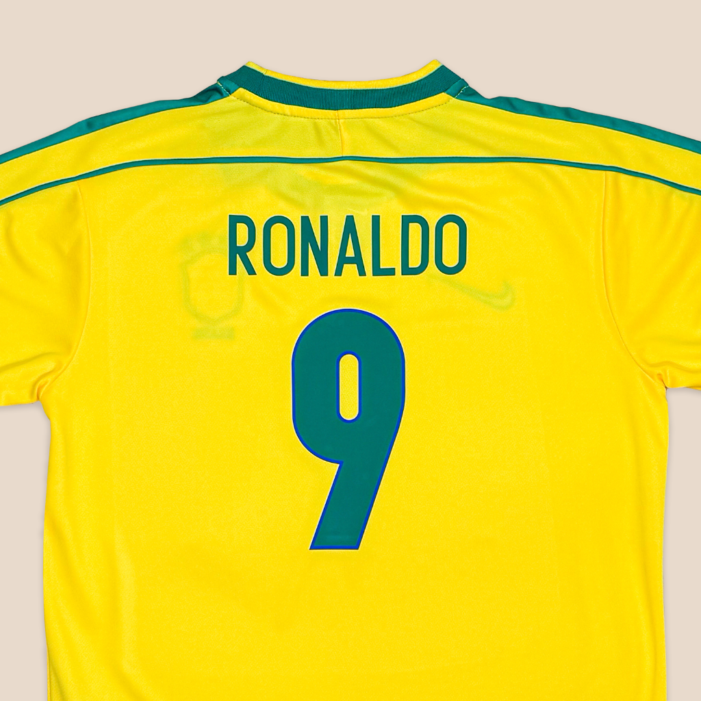 Brasil 1998 Local para Niños