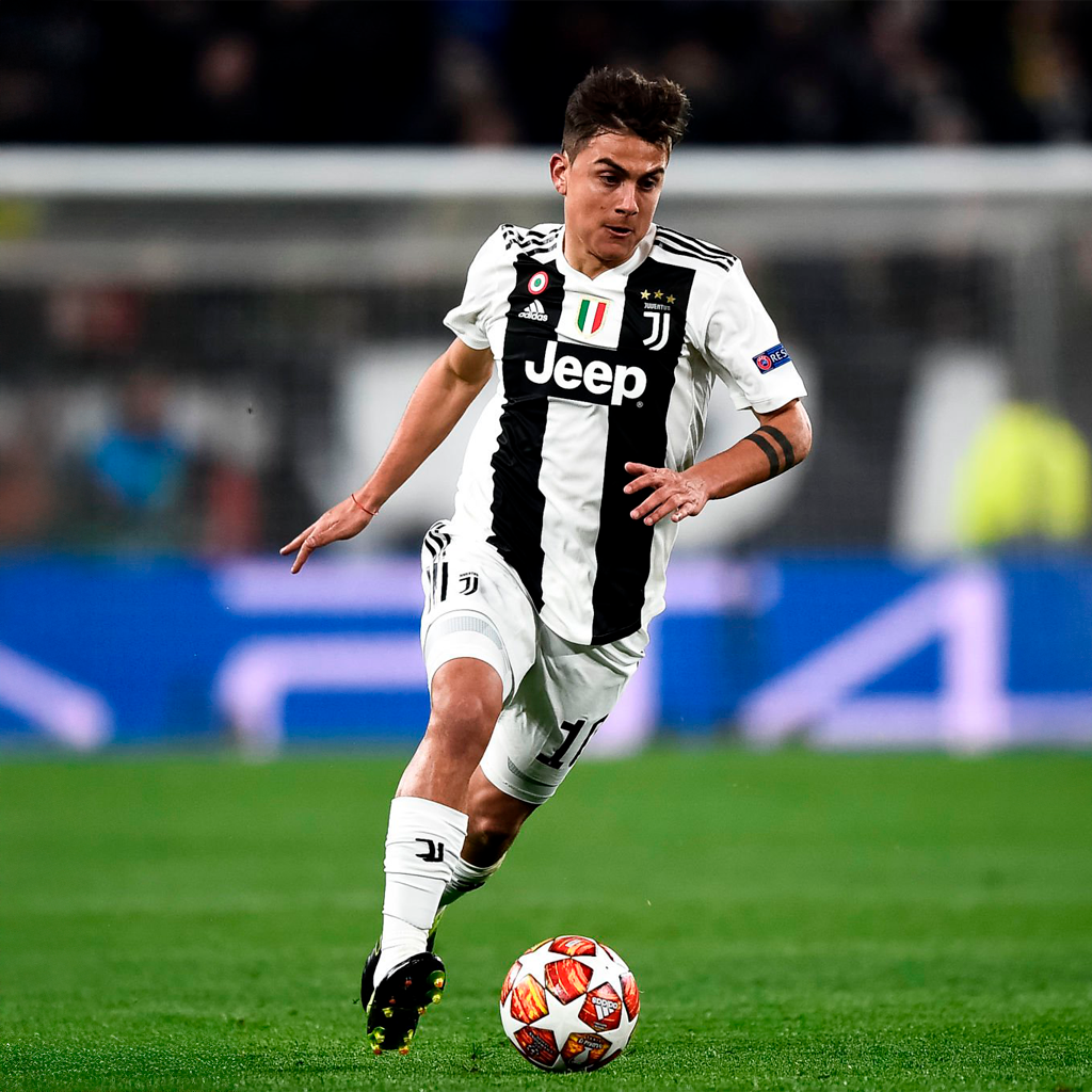 Juventus 2018/19 Local Versión Jugador