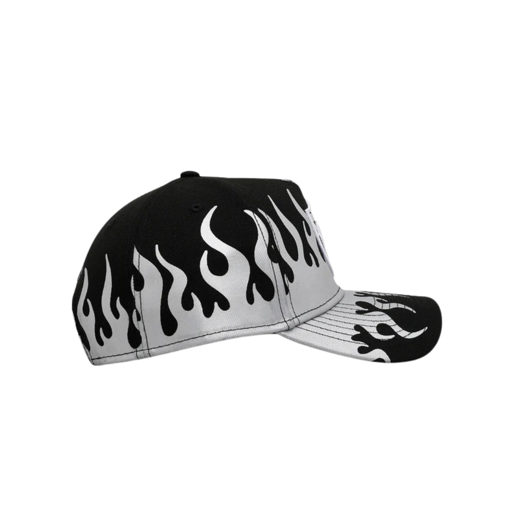 Gorra LV Raiders Metallic Flames Snapback