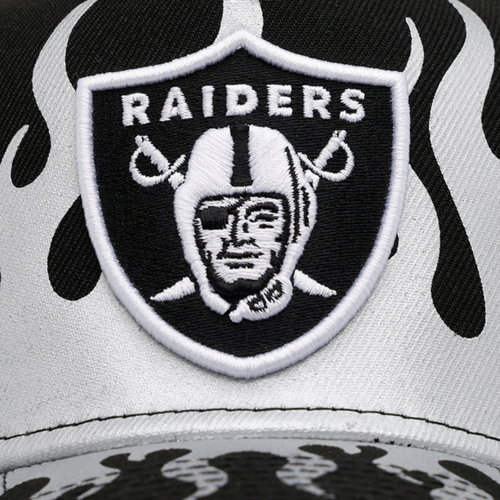 Gorra LV Raiders Metallic Flames Snapback
