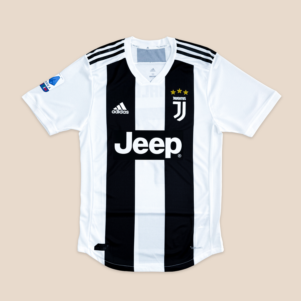Juventus 2018/19 Local Versión Jugador