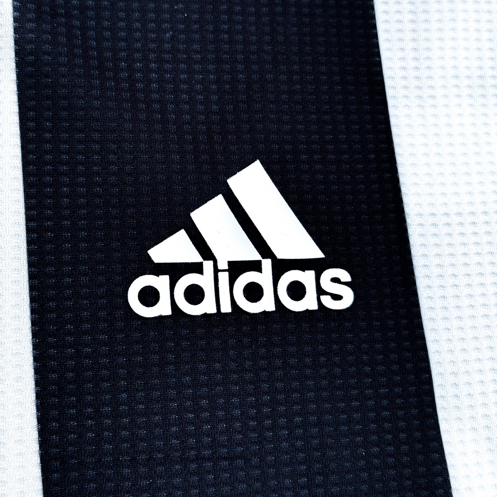 Juventus 2018/19 Local Versión Jugador