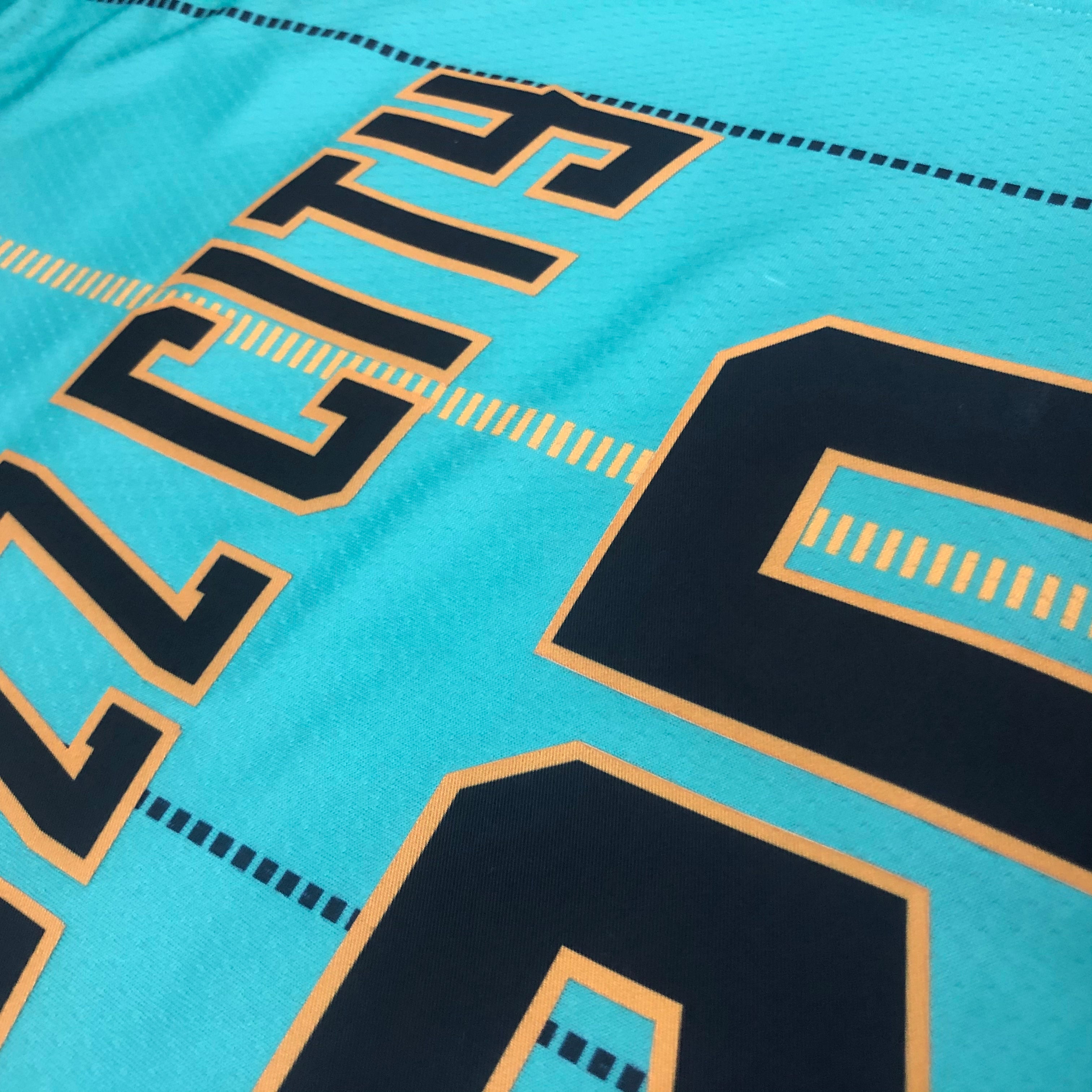 CHA Hornets Buzz City Edition