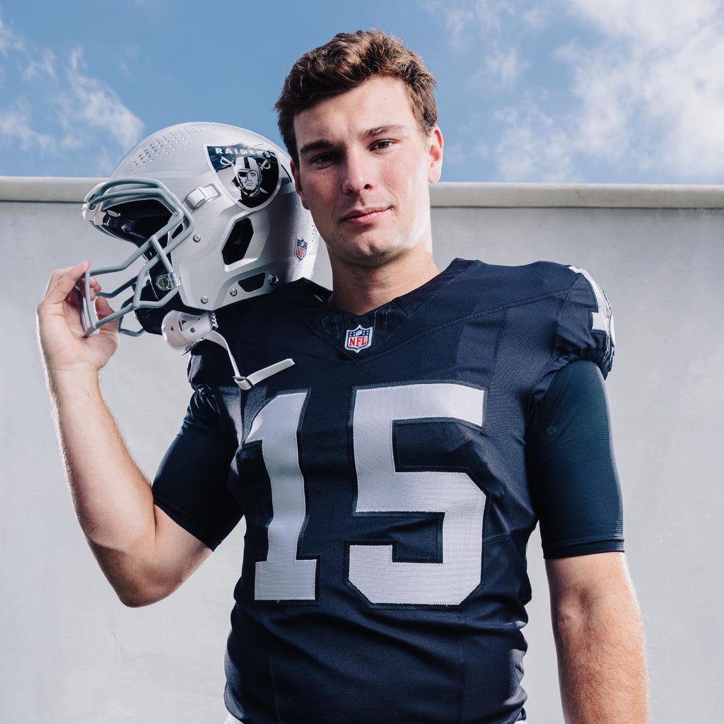 LV Raiders Jersey Negra
