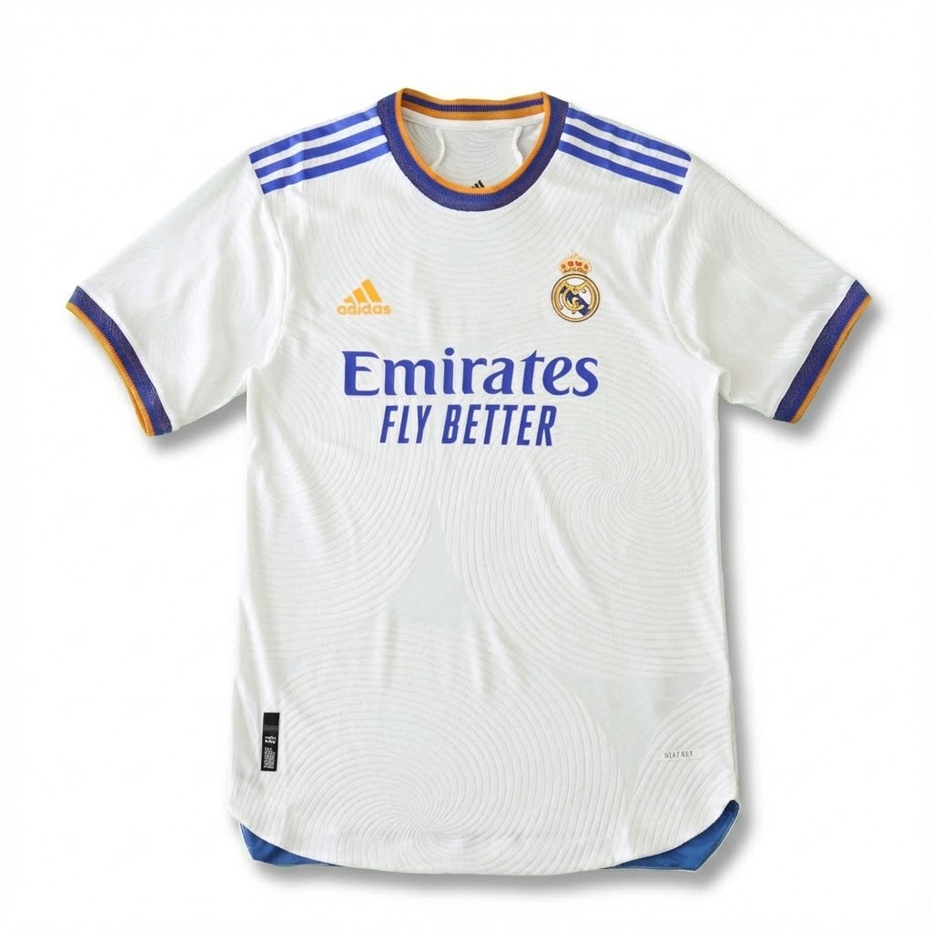 Real Madrid 2021/22 Local Versión Jugador